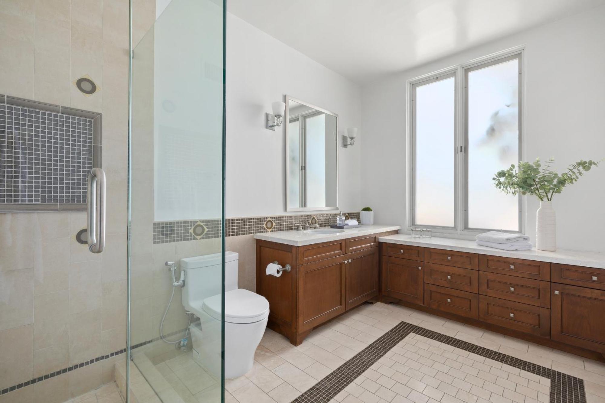 Trousdale Grand Villa Los Angeles Exterior photo