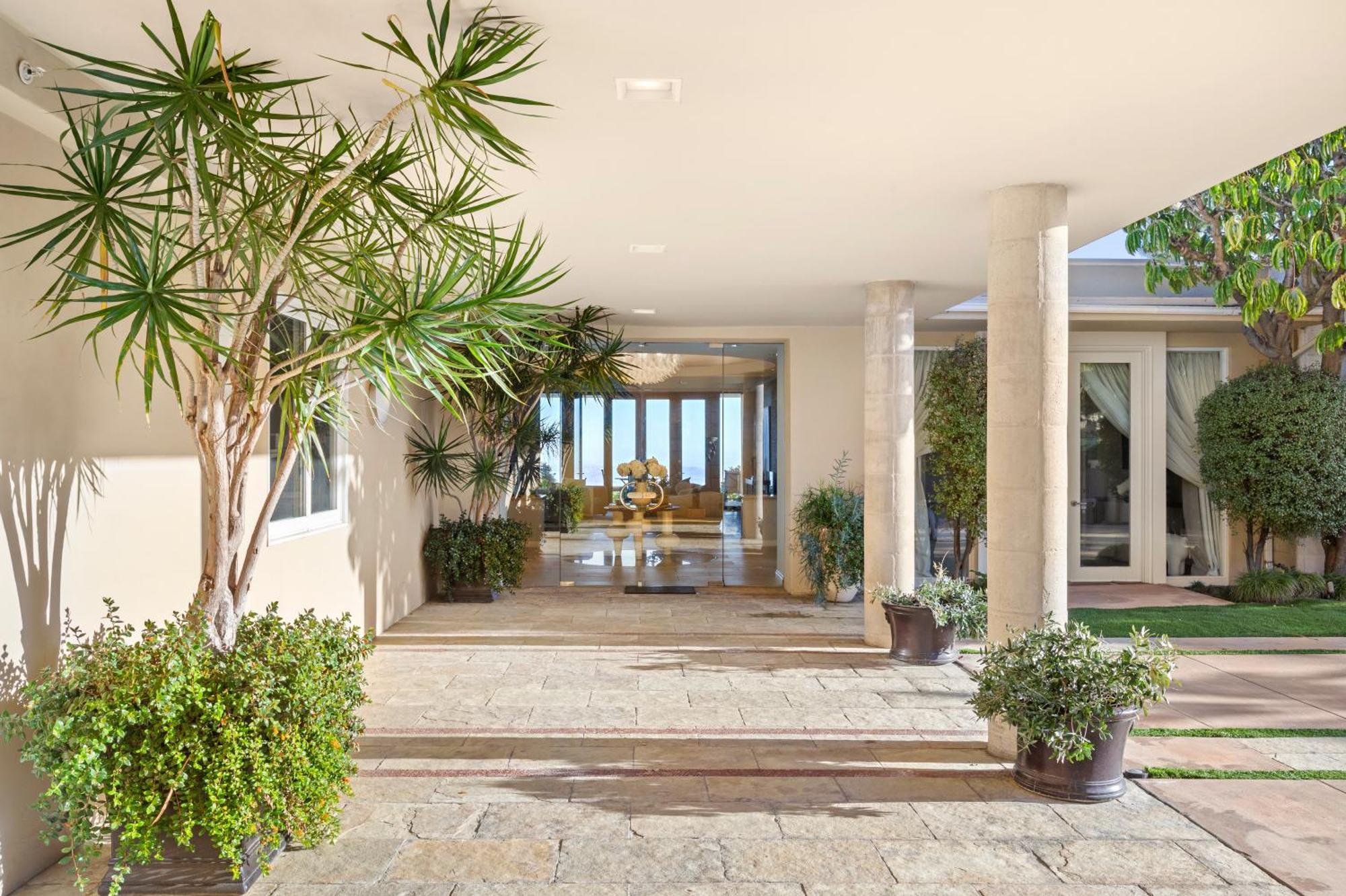 Trousdale Grand Villa Los Angeles Exterior photo